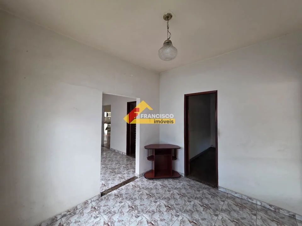 Casa à venda, 3 quartos, 4 vagas, Interlagos - Divinópolis/MG - Foto 2