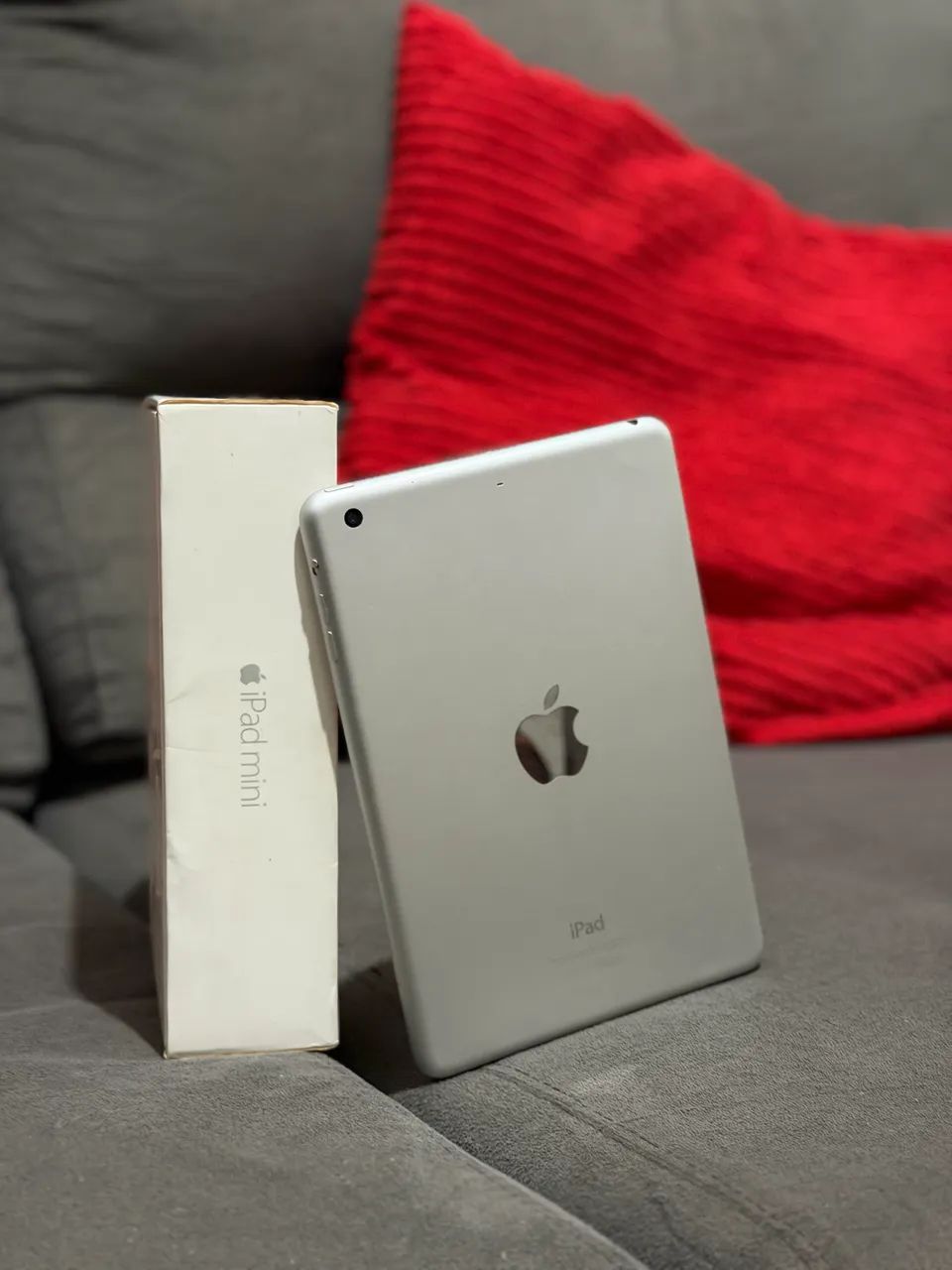 Apple iPad mini 3シルバー iPad mini 3 com Touch ID - Tablets e E-Readers - Tucuruvi, São