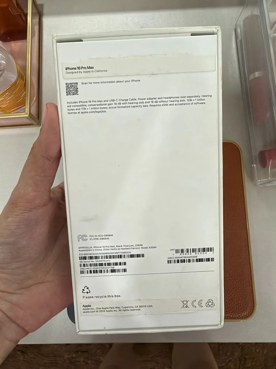 iPhone 16 pro Max 97% - Foto 4