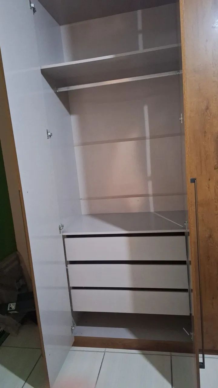 Excelente guarda-roupa - Foto 4