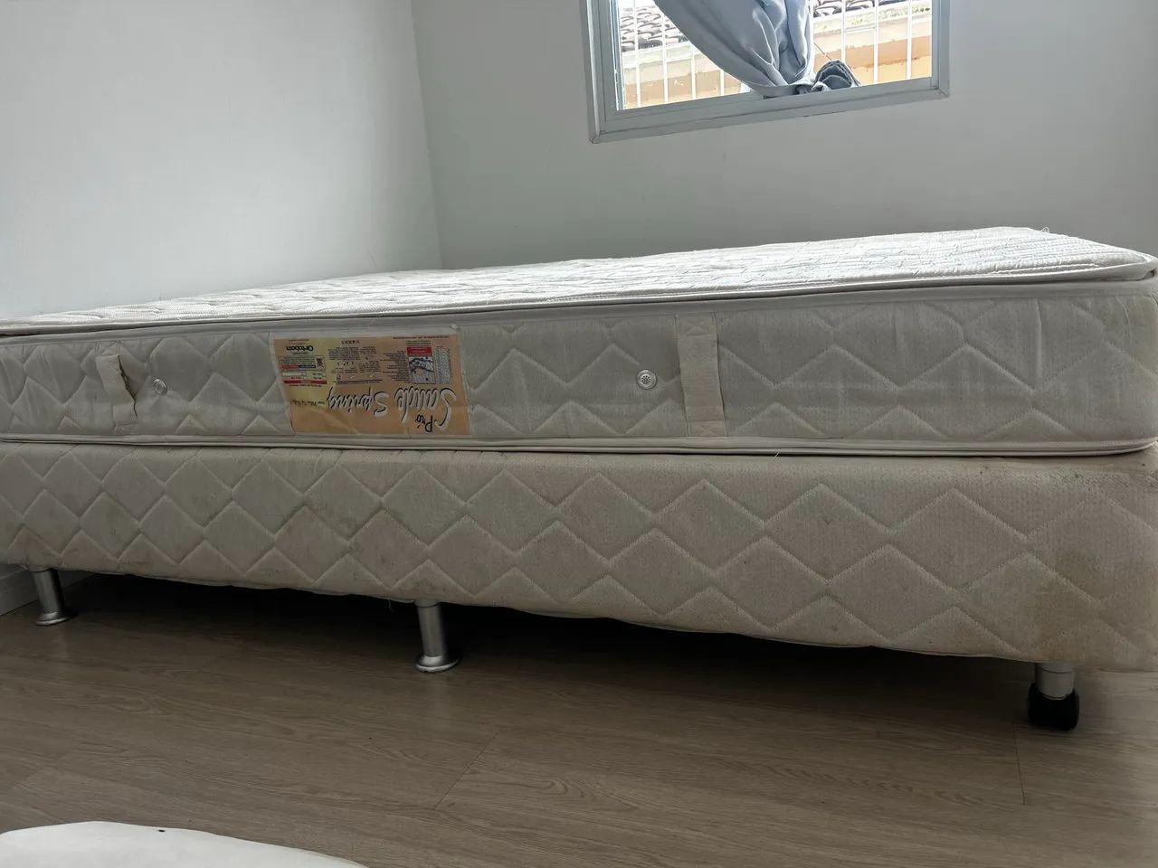 CAMA BOX CASAL USADA EM ÓTIMO ESTADO  - Foto 2