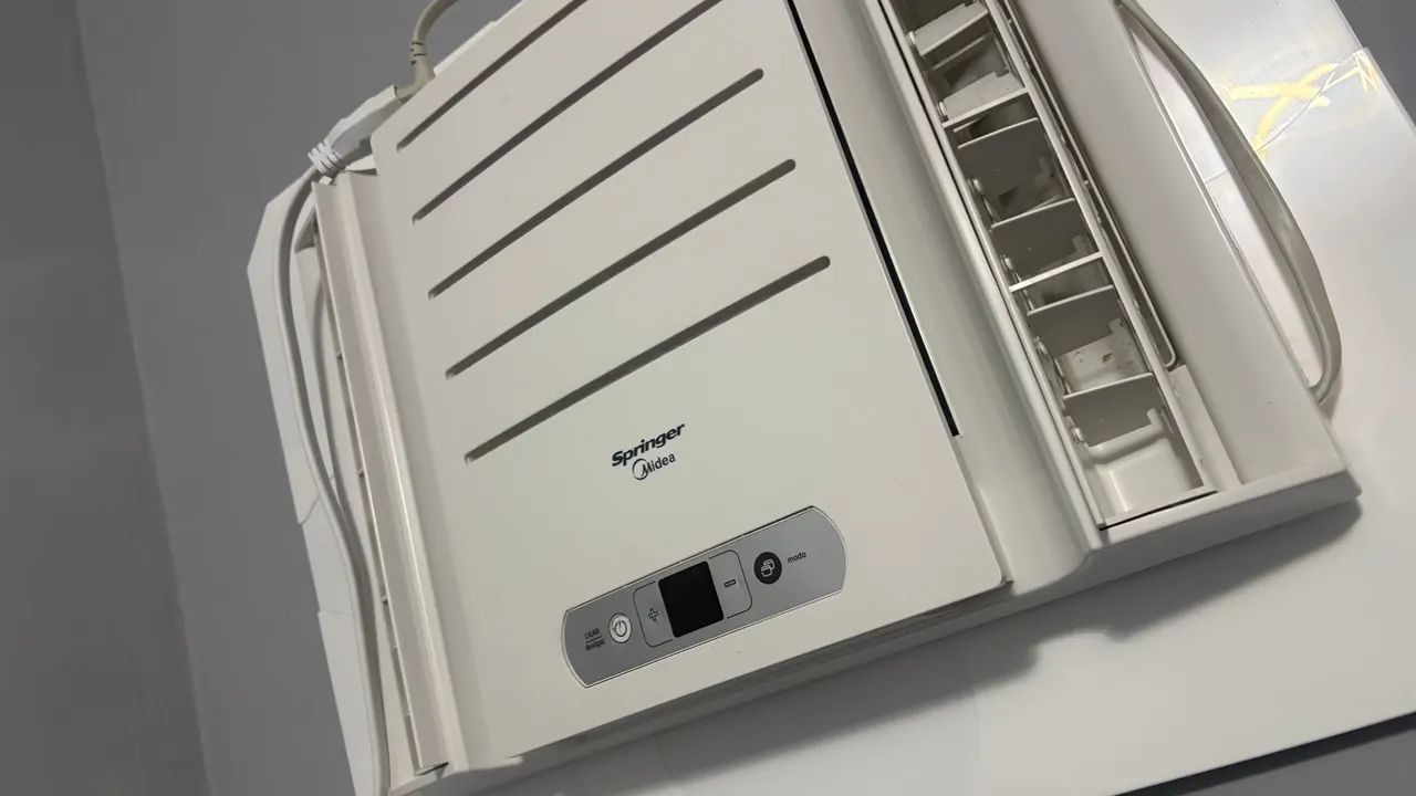 Ar condicionado janela midea