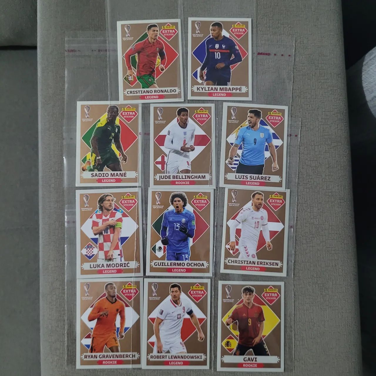 Legend 2022 Lote com 11 figurinhas 