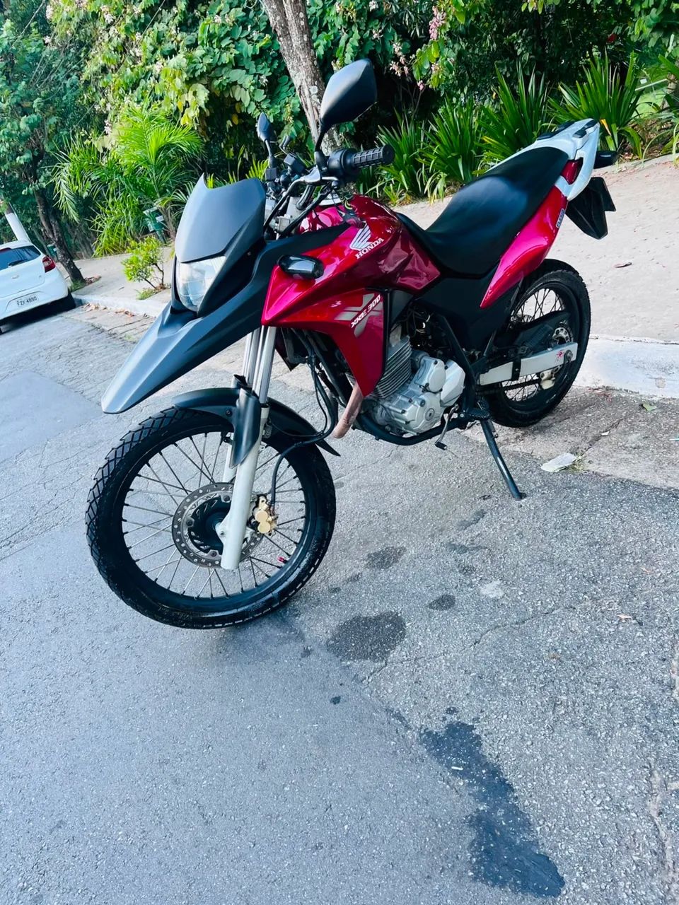 Honda XRE 300  - Foto 2