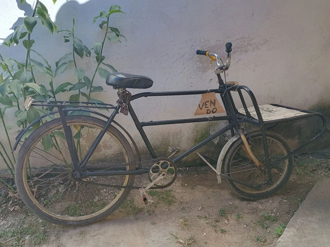 Bicicleta de carga em bom estádo