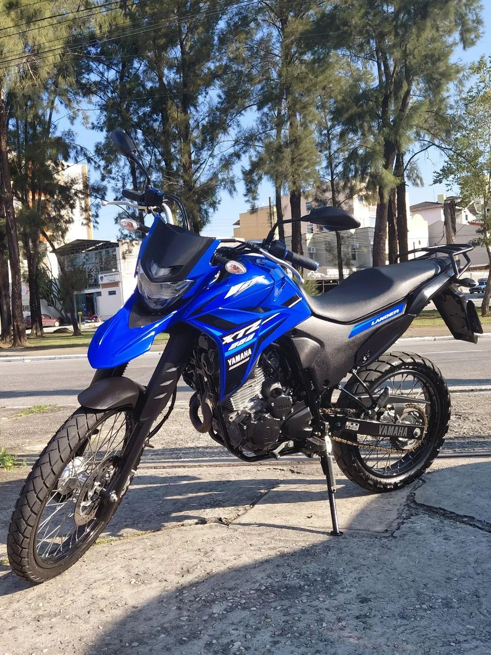 Lander 250