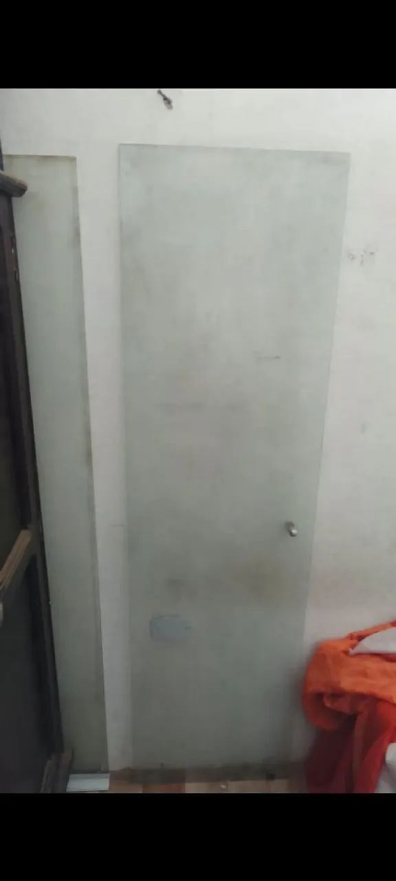 2 Portas de vidro