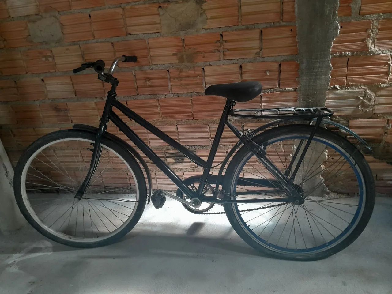 Vende-se bicicleta 