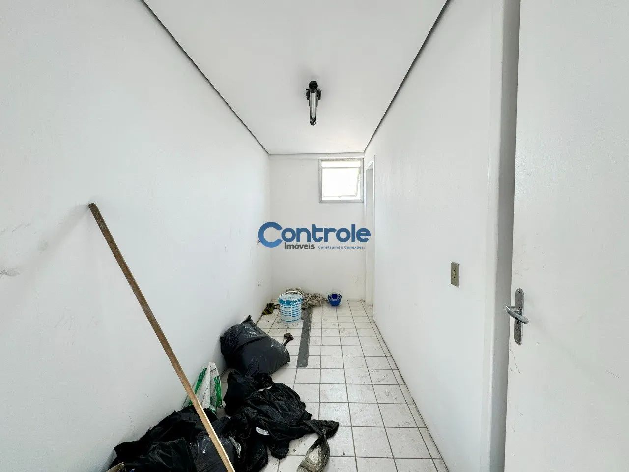 Sala comercial com grande terraço localizada no bairro Estreito - Florianópolis - Foto 5