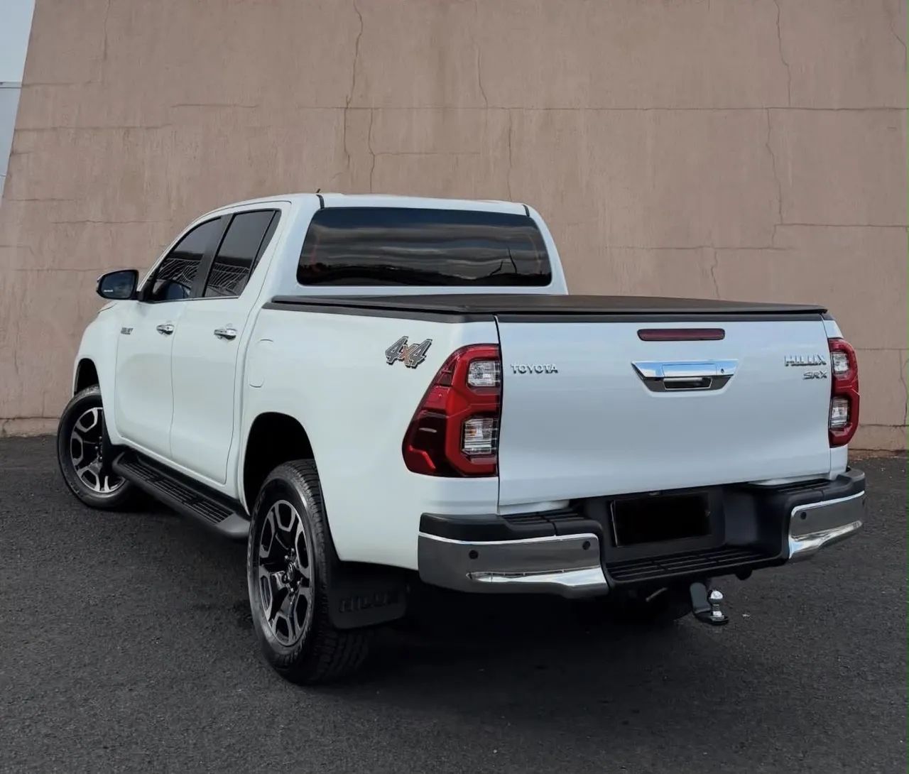 Toyota Hilux SRX - Foto 4