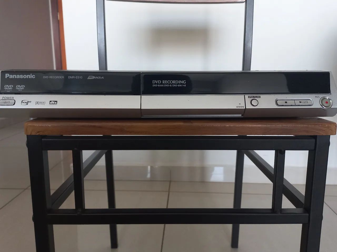 Gravador DVD Panasonic DMR-ES10