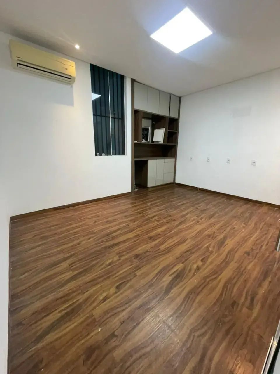 Prédio Comercial no Vieiralves com 12 salas - Foto 4