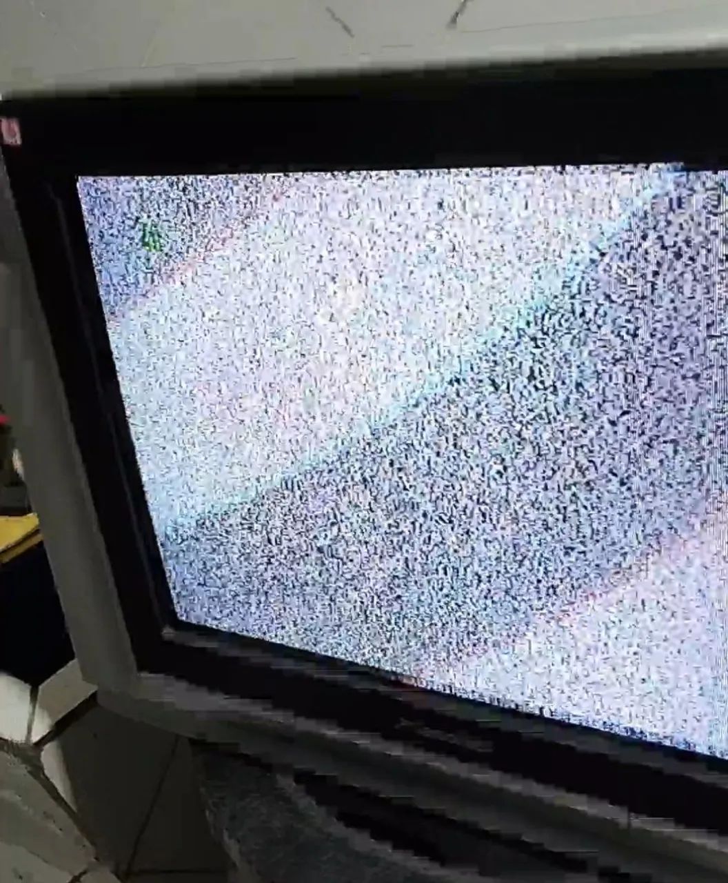 Tv de tubo - Foto 2