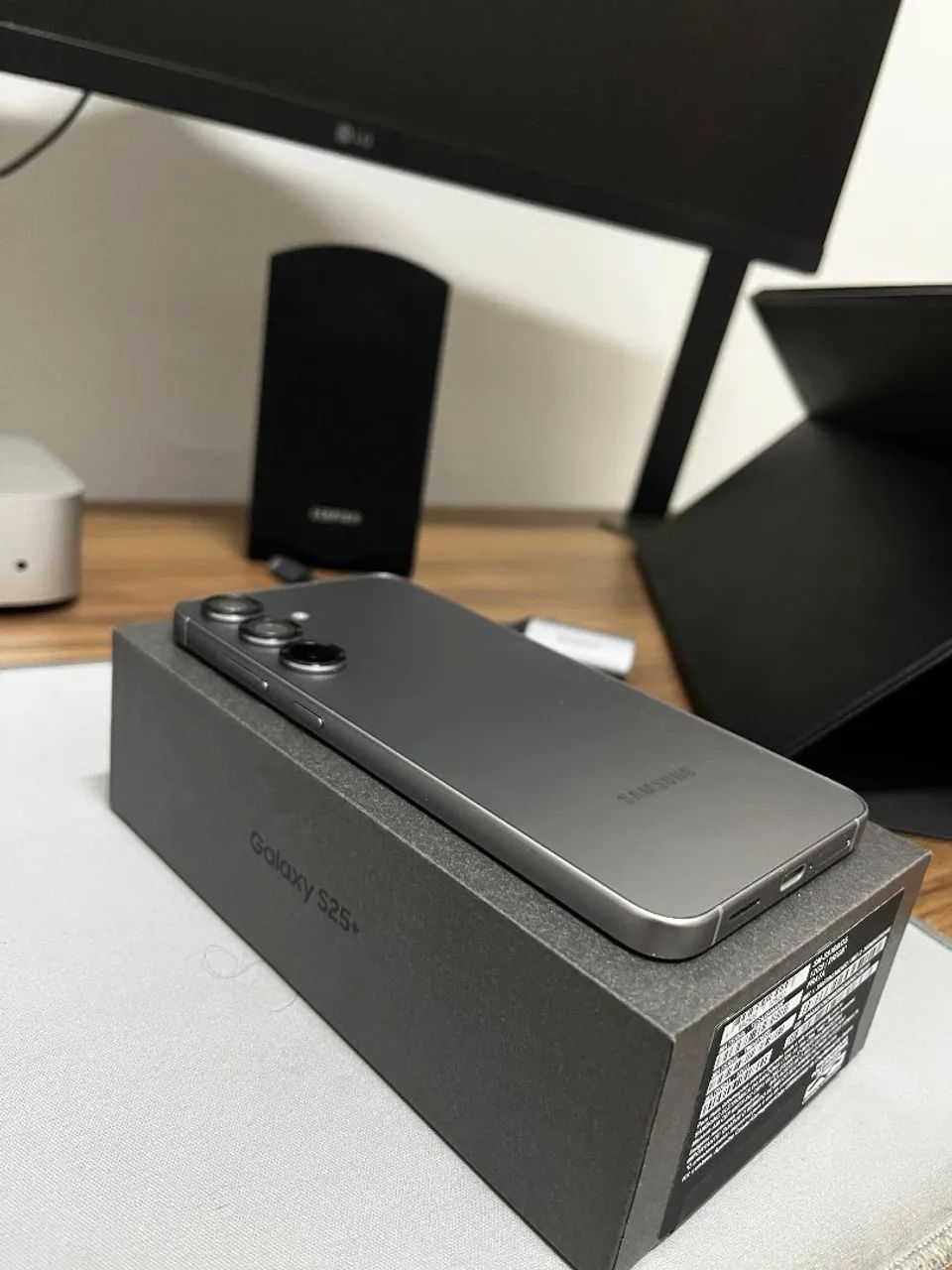 Samsung Galaxy S25 Plus - Foto 3