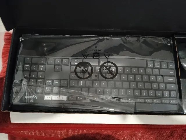 MK850 Logitech - KIT Teclado e Mouse Profissional 4 em 1 - Conectividade Total - Foto 5