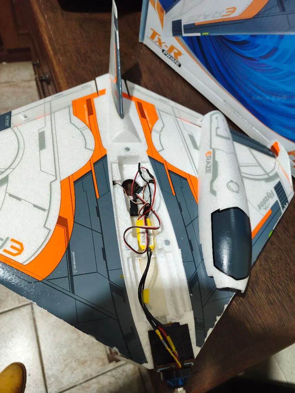 Aeromodelo eraser flyzone - Foto 4