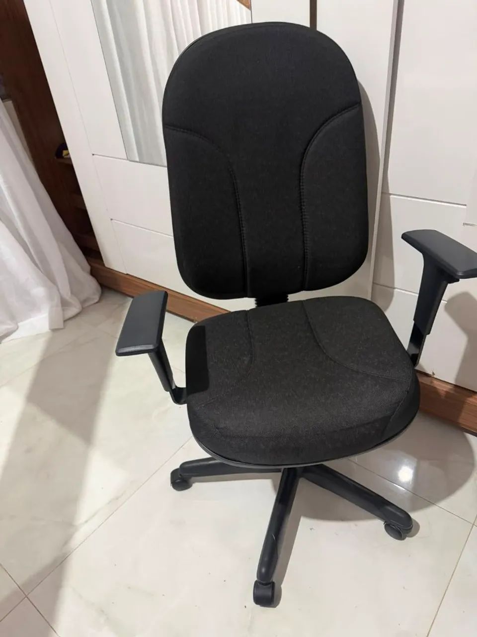 Cadeira giratória estilo empresarial  - Foto 3