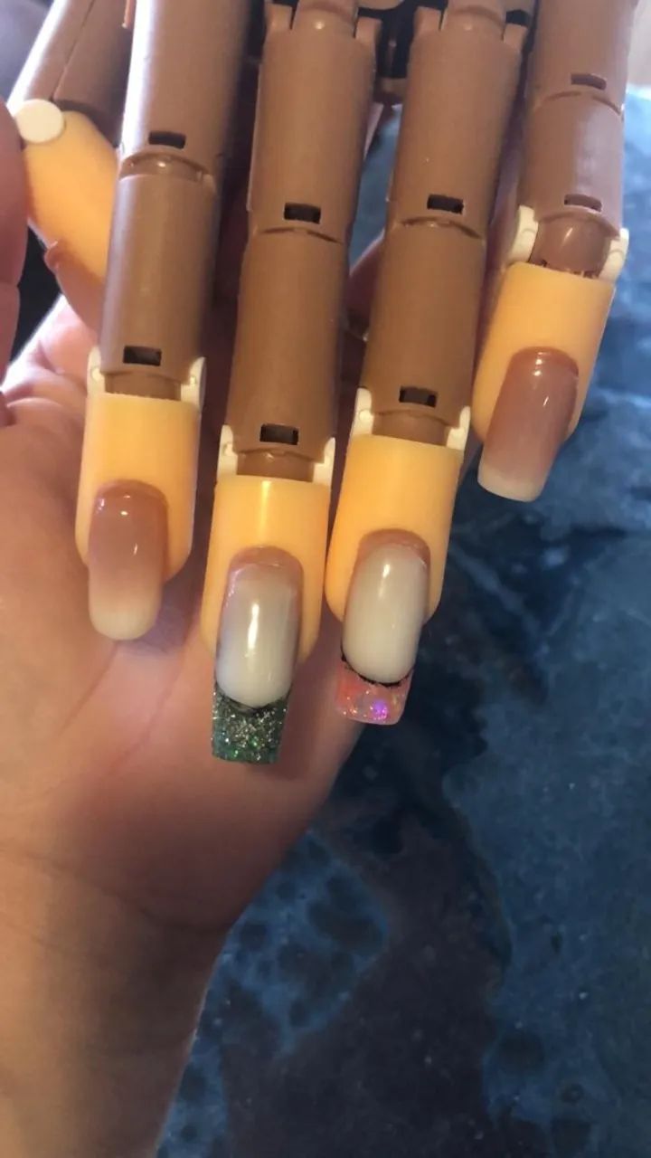 Mão Articulada para Nail Designer - Foto 3