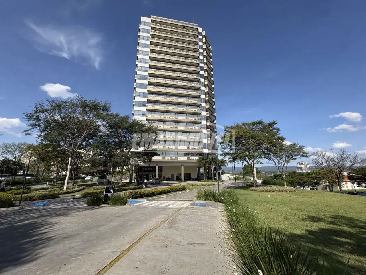 Sala Comercial no Iguatemi Business Esplanada