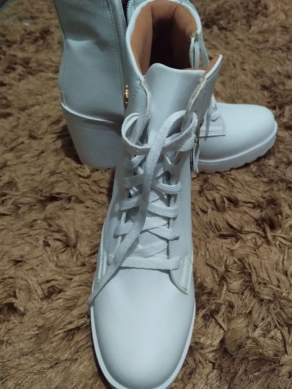 Coturno branco feminino  - Foto 4
