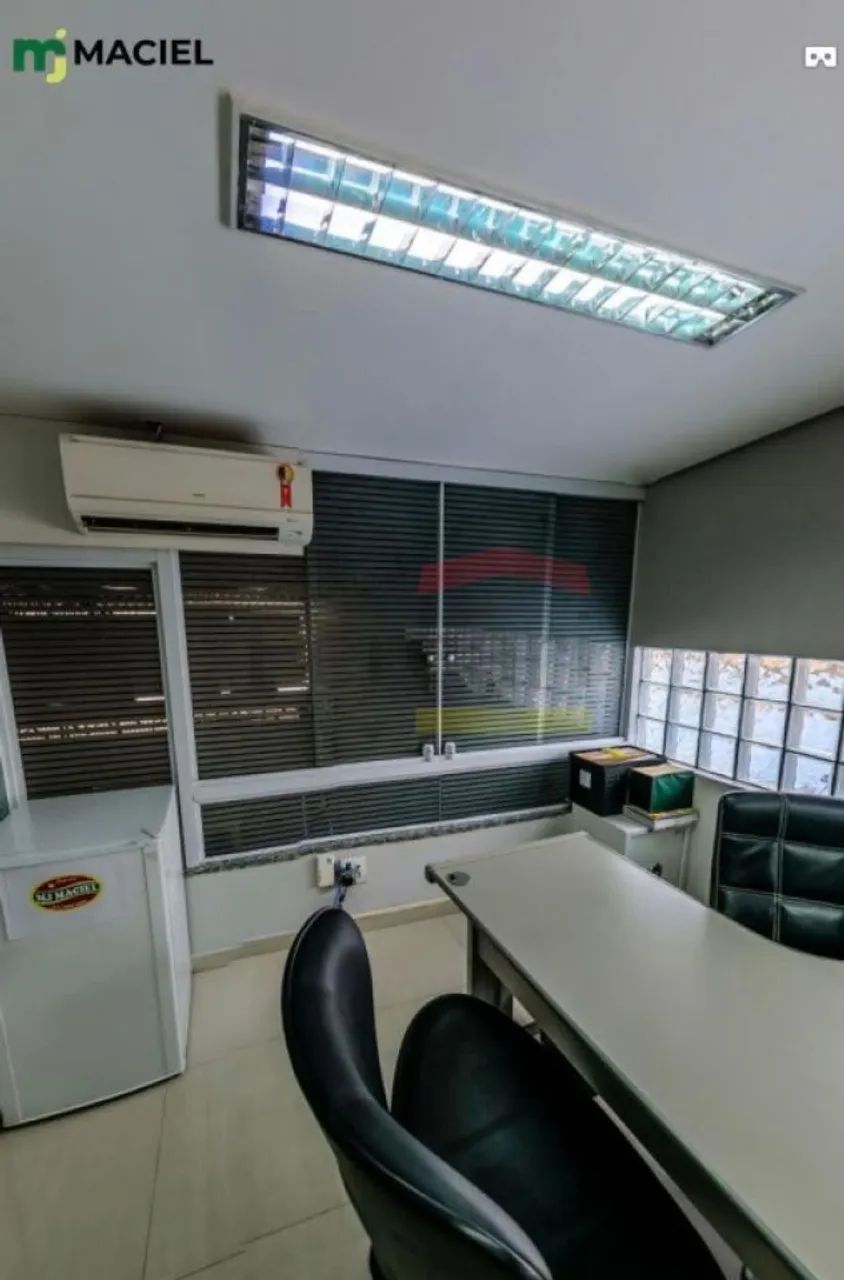 Prédio à Venda 240m² com Galpão Comercial com equipamentos! - Foto 4