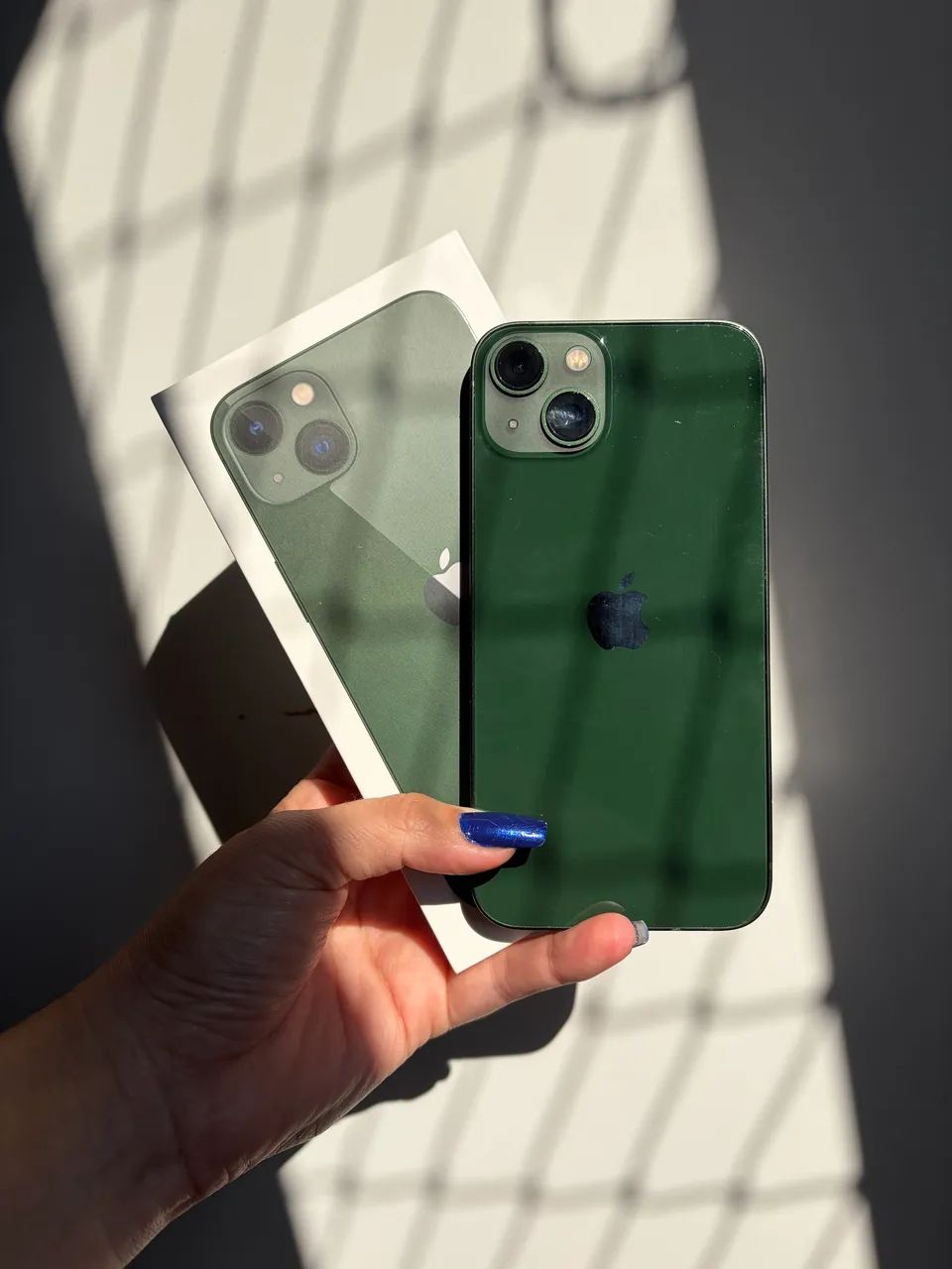 iPhone 13