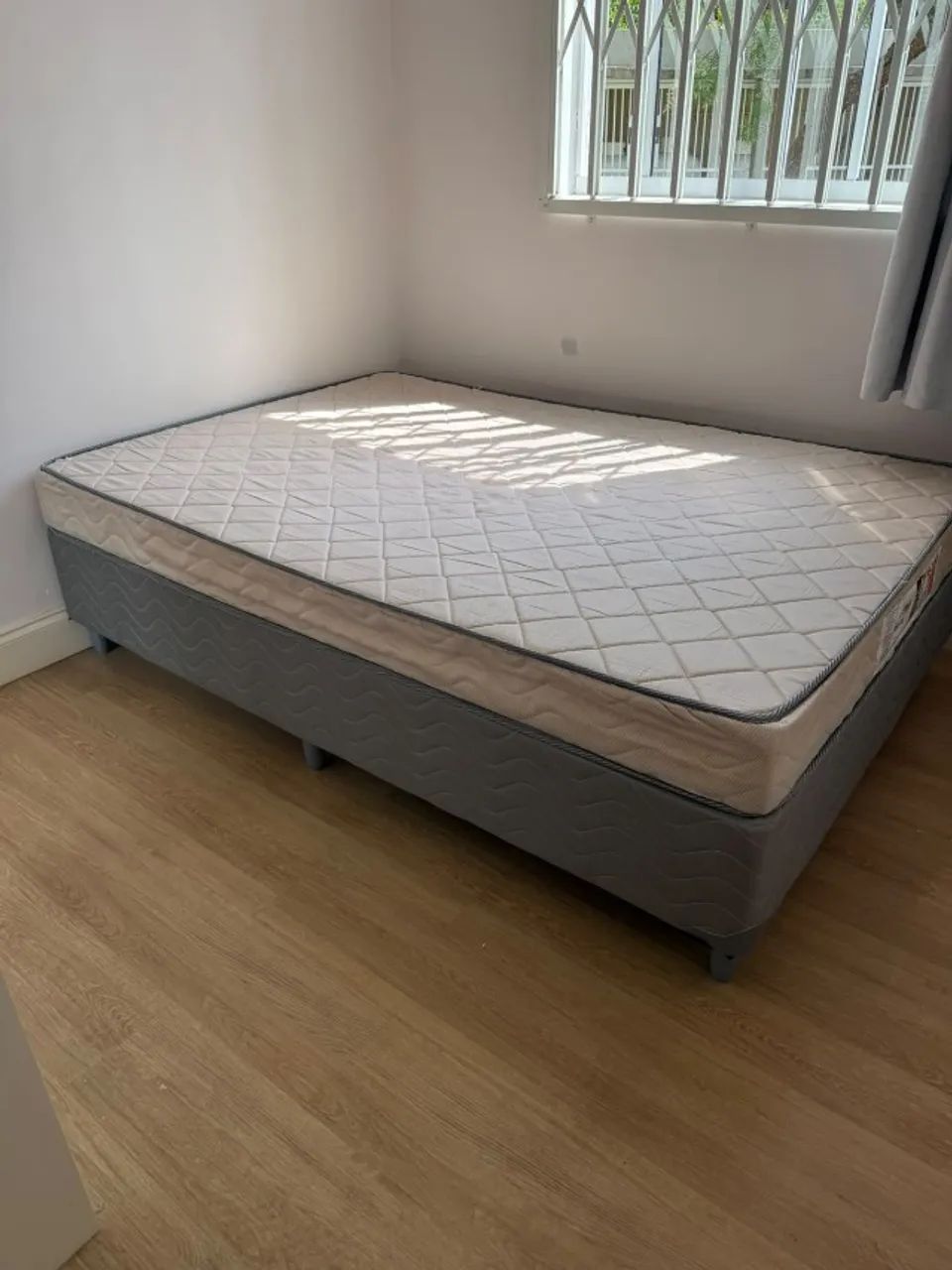 Cama Box Casal com Colhão