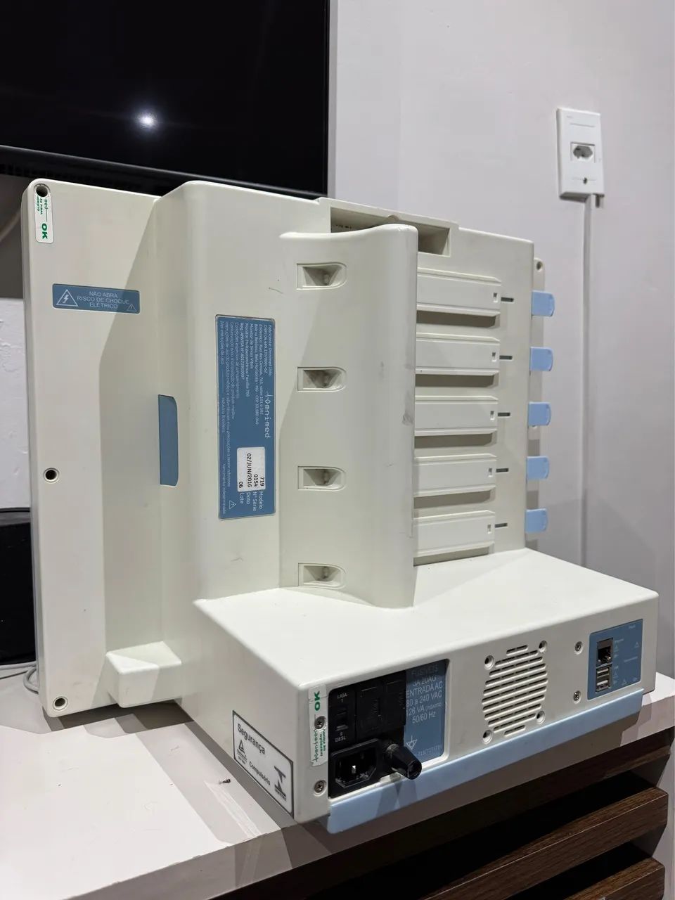 Monitor Multiparamétrico Omni 719, usado e em bom estado de conservação. - Foto 3