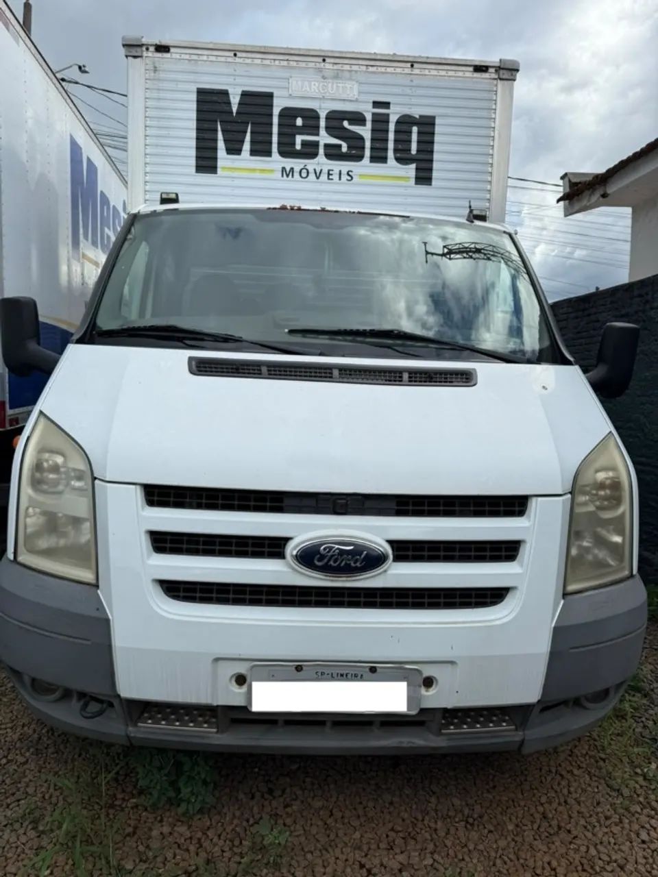Ford Transit TRANSIT Furgão 3330 2.4 TDCI Curto Dies. 2011