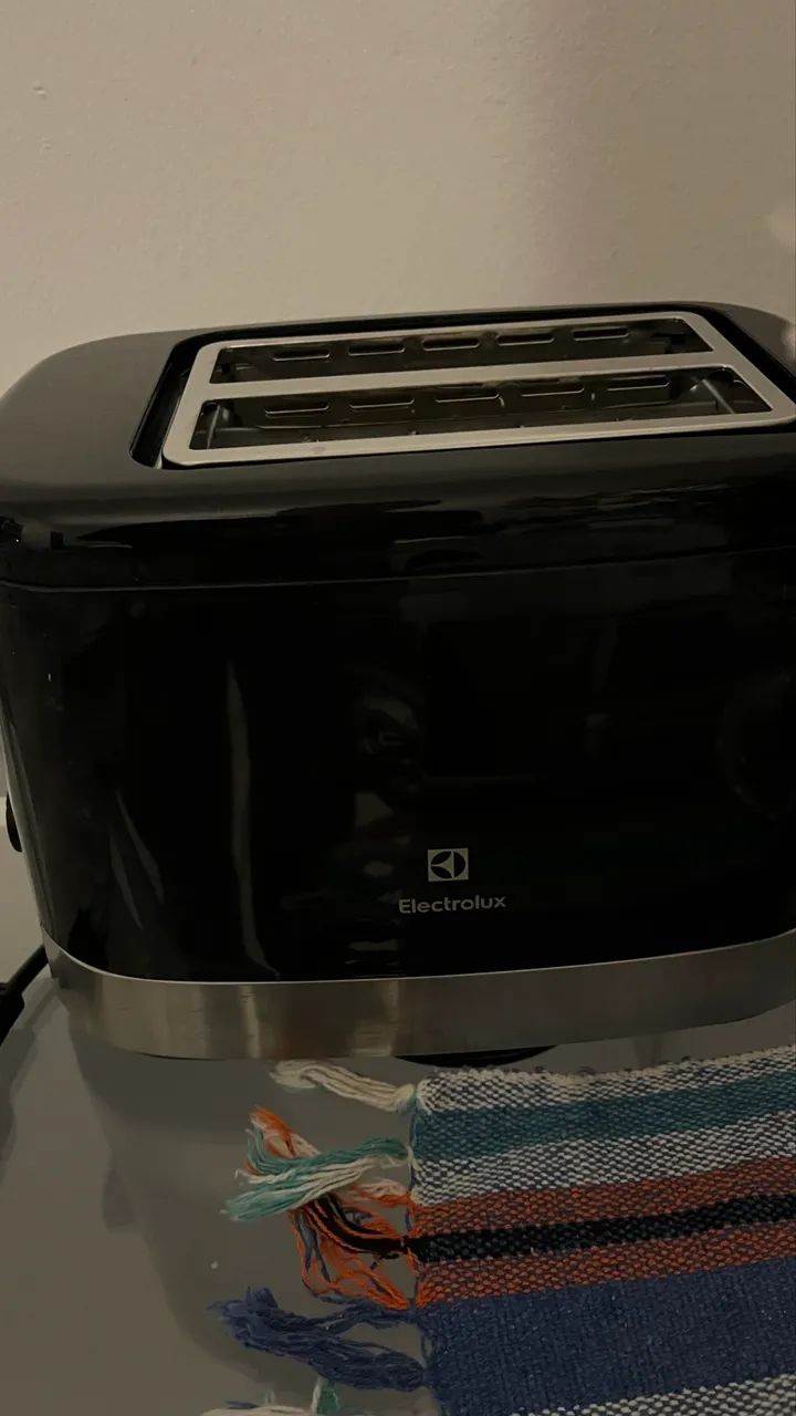 Torradeira Electrolux 220v 