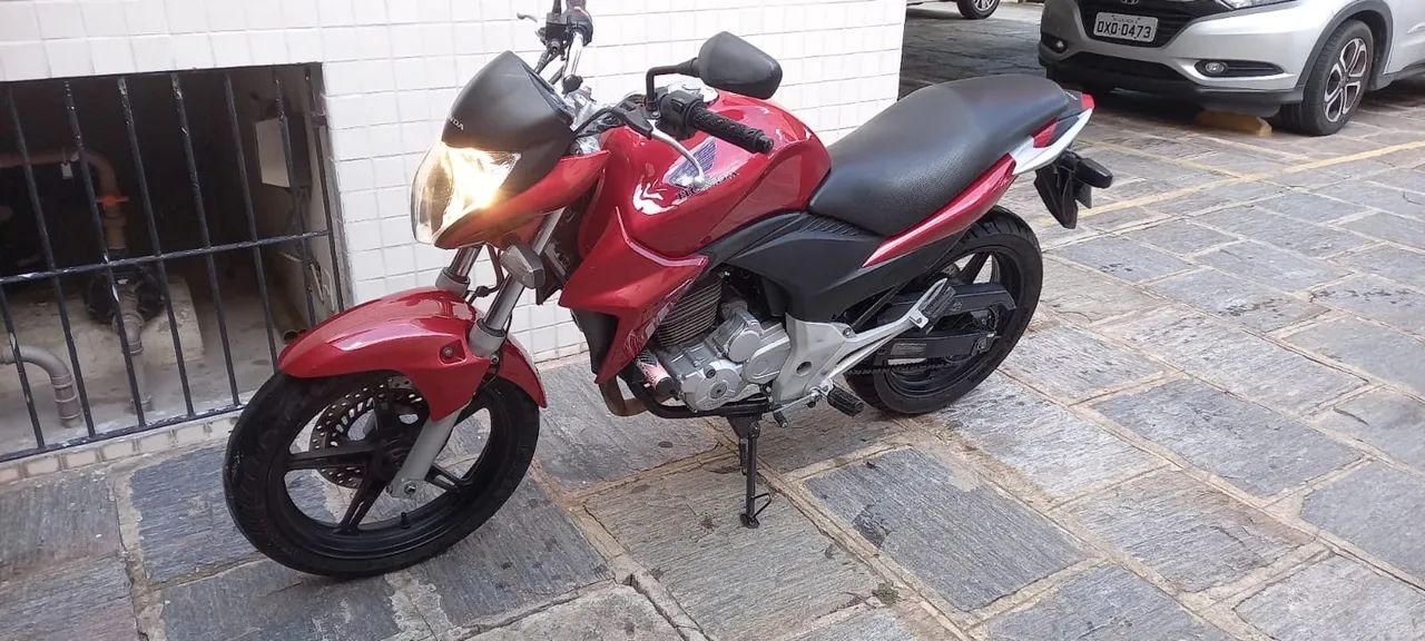 HONDA CB 300R FLEX 2013 - EXTREMAMENTE CONSERVADA - Foto 3