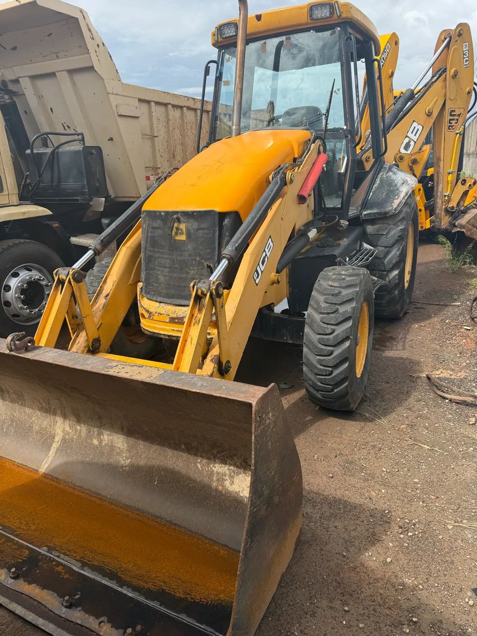 Retro escavadeira JCB 3C Plus - Foto 2