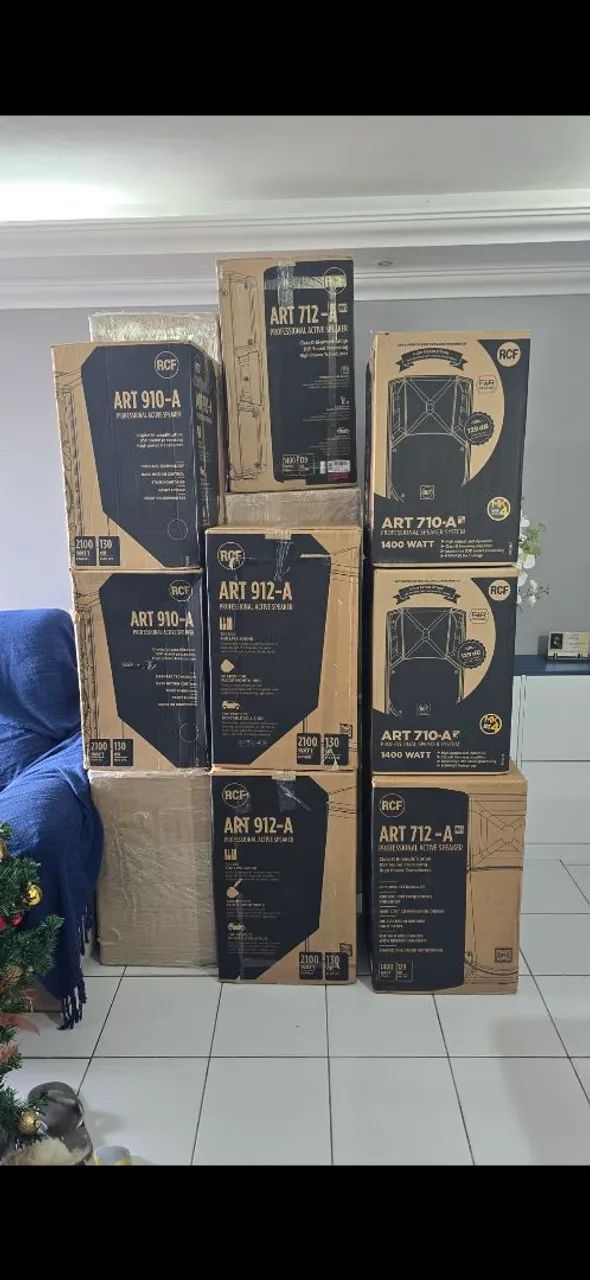 Caixa RCF ART 710-A MK5 nova lacrada na caixa