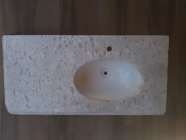 Vende-se Pia de Banheiro com Bancada Bege Bahia 50 cm largura x 1.14 comp  - Foto 5