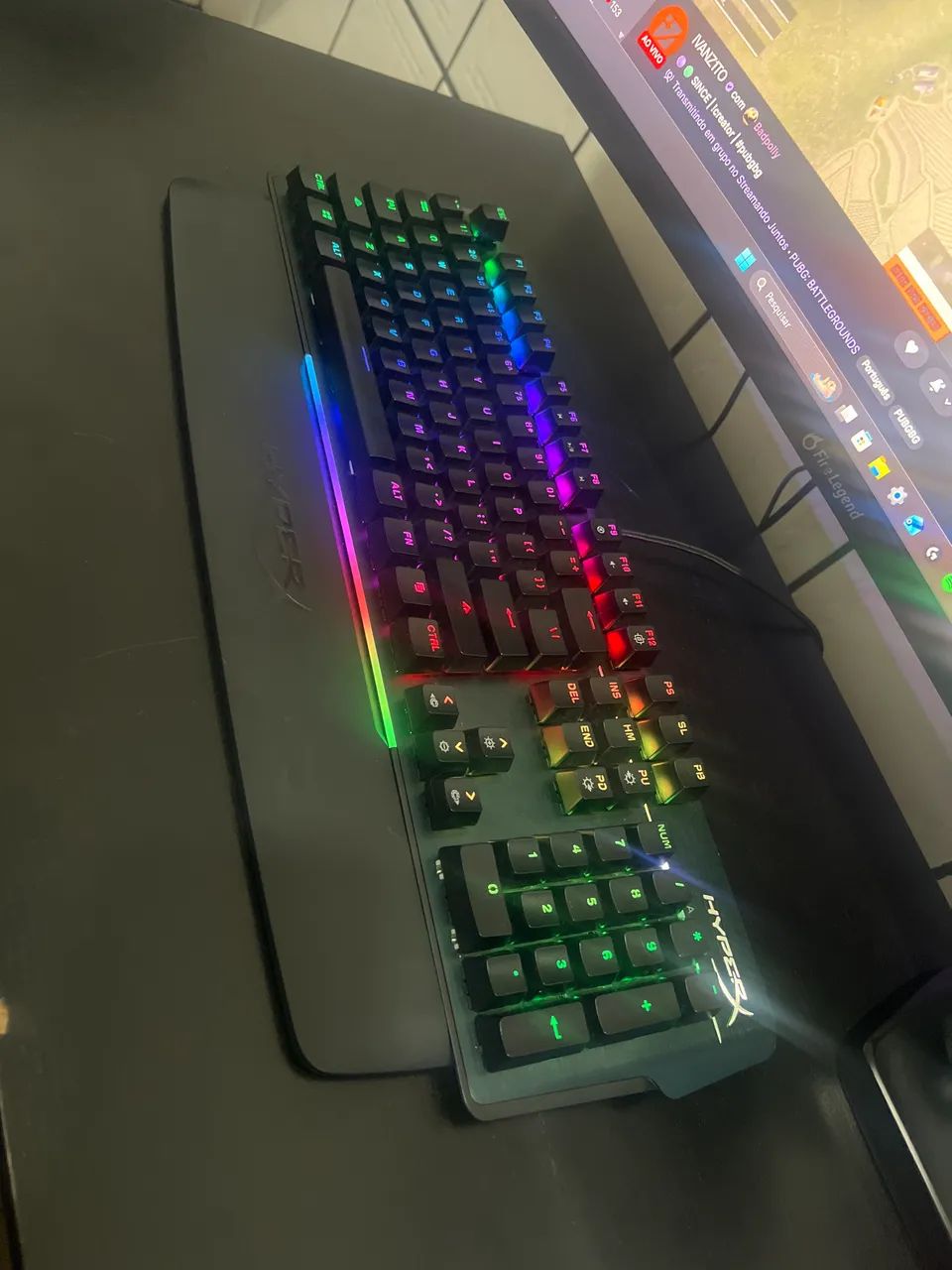 Kit teclado e mouse gamer