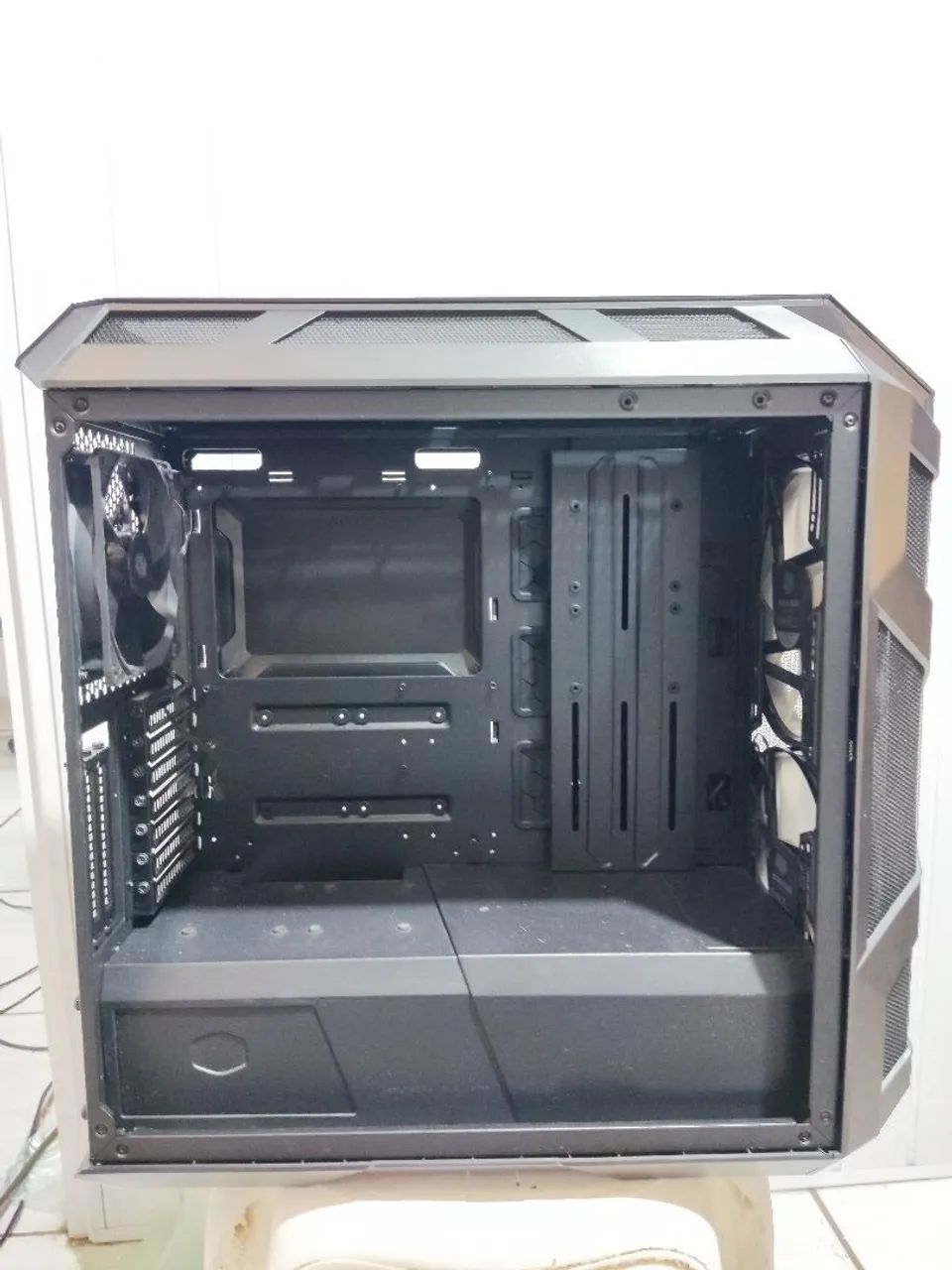 Gabinete Gamer Cooler Master H500M - Foto 4