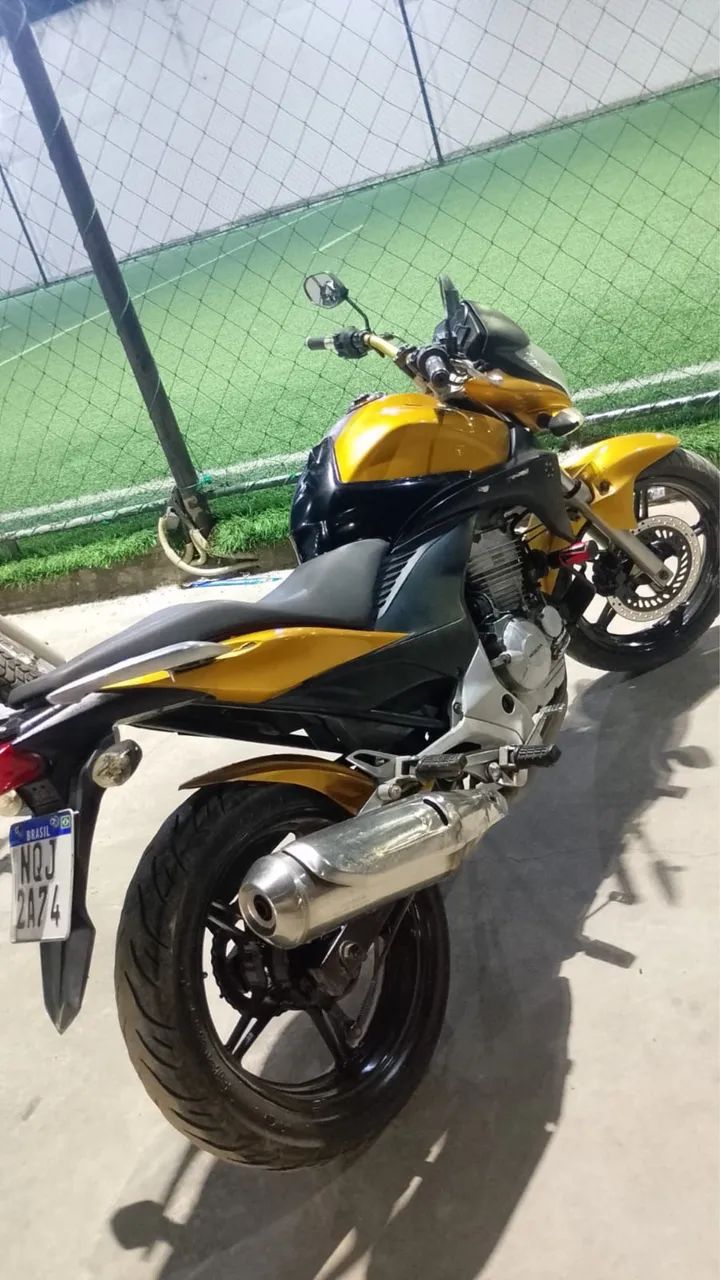 VENDO CB 300 2011