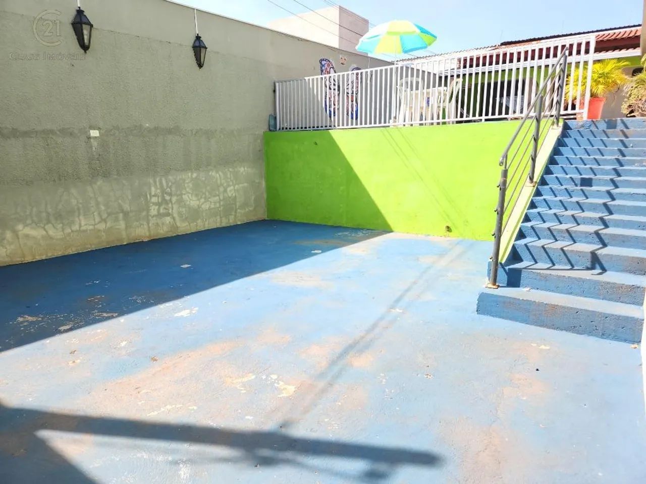 Casa à venda e para alugar em Londrina, Leonor, com 3 quartos, com 200 m² - Foto 3