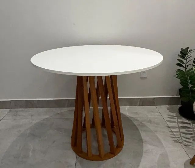 Mesa de Jantar Branca