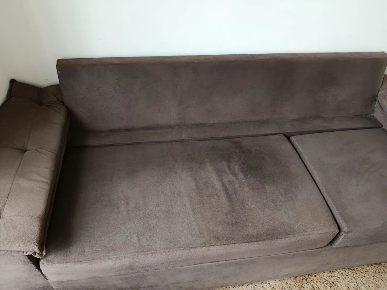 Sofá três lugares perfeito estado - Foto 5