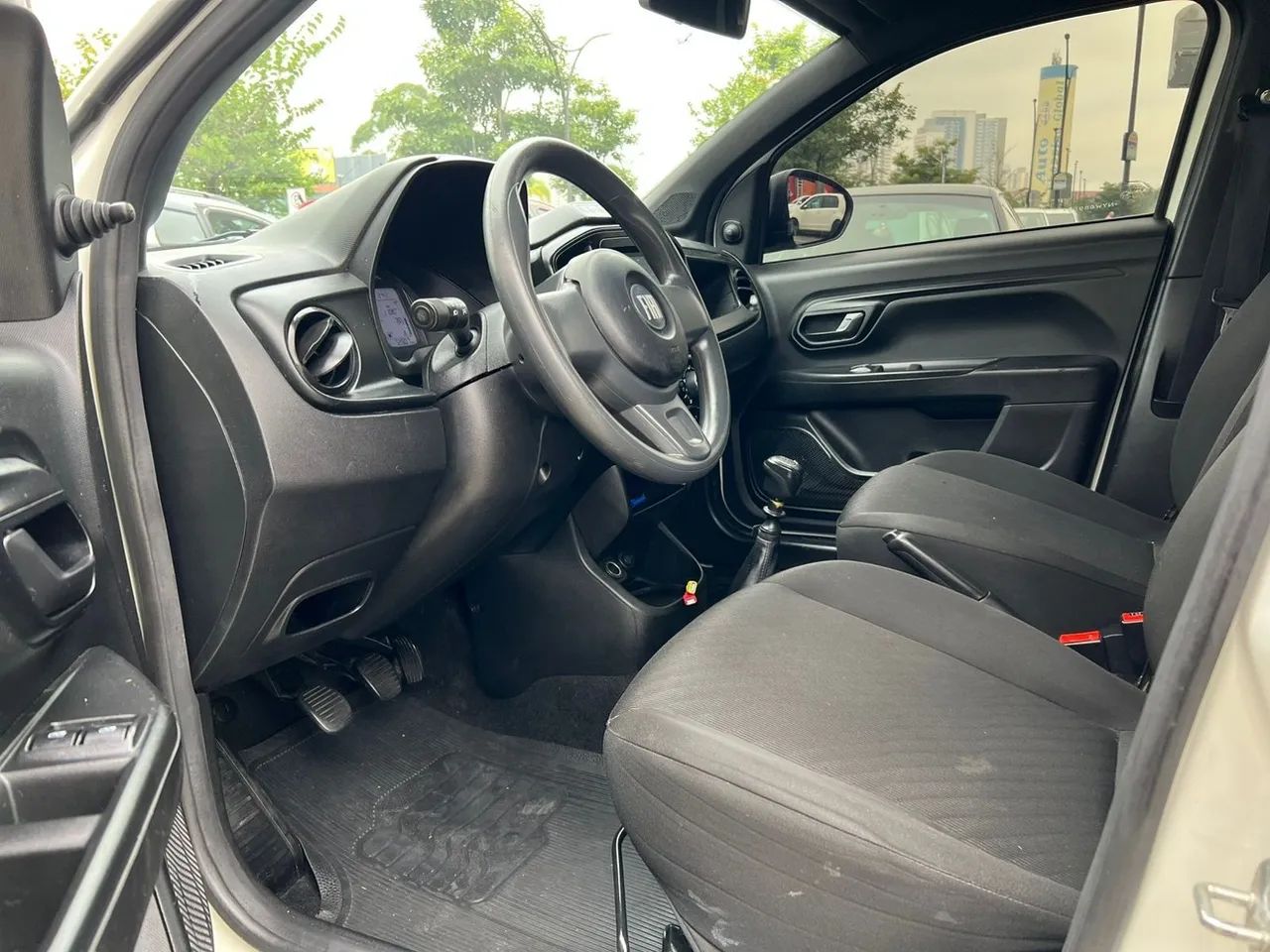 Fiat Strada Endurance 1.4 Flex 8V CS Plus 2022 - Foto 4