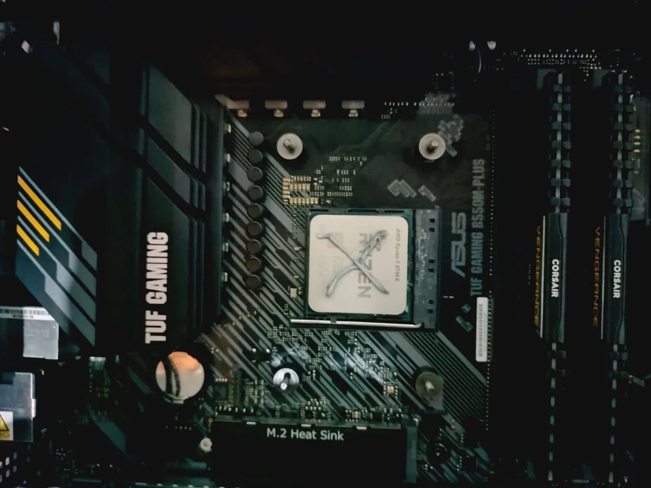B550m Asus Tuf+75700x(usado) - Foto 3