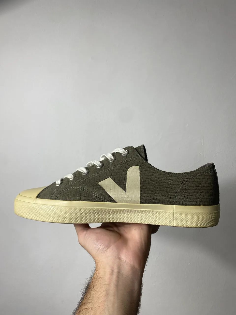 TÊNIS VEJA VERT NYLON - Foto 3