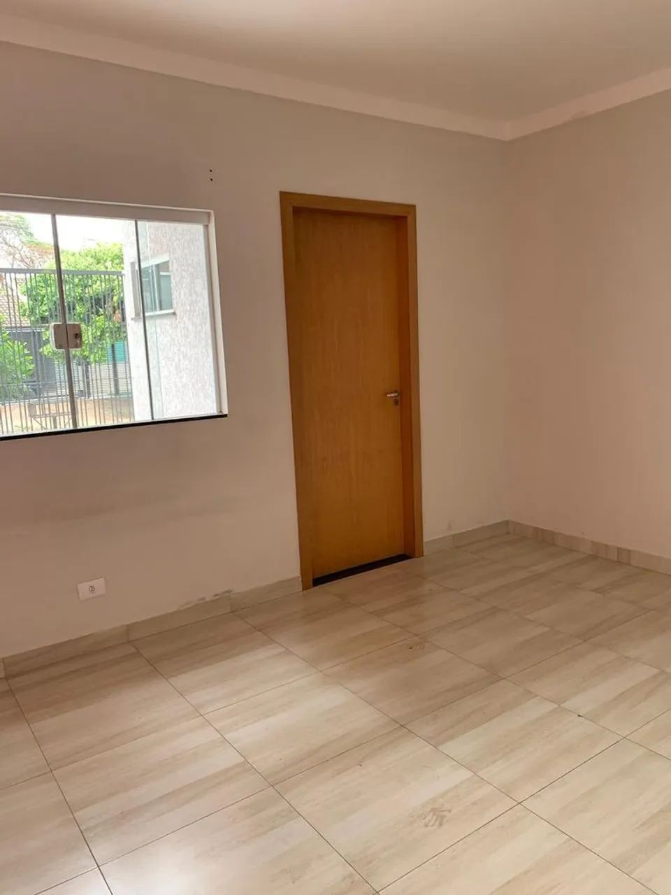 Vende-se Casa no Jardim Petrópolis em Maringá - Foto 4