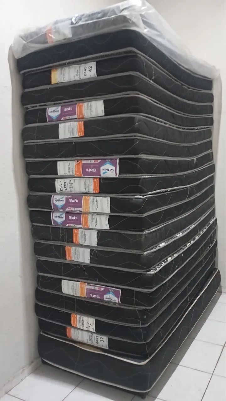 Vendo colchão de solteiro 