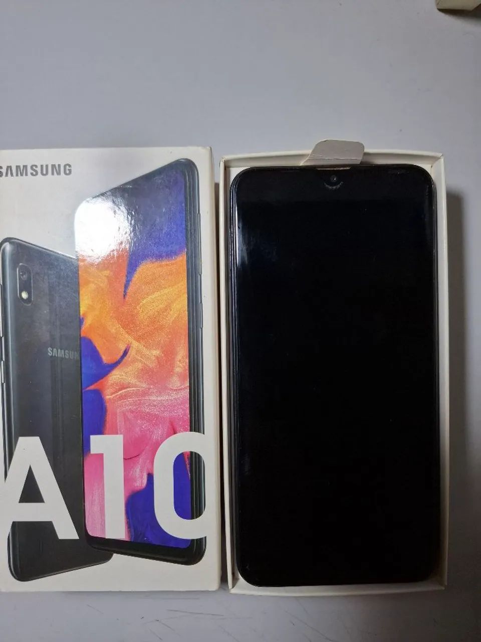 Samsung galáxy A 10 32G muito novinho - Foto 2