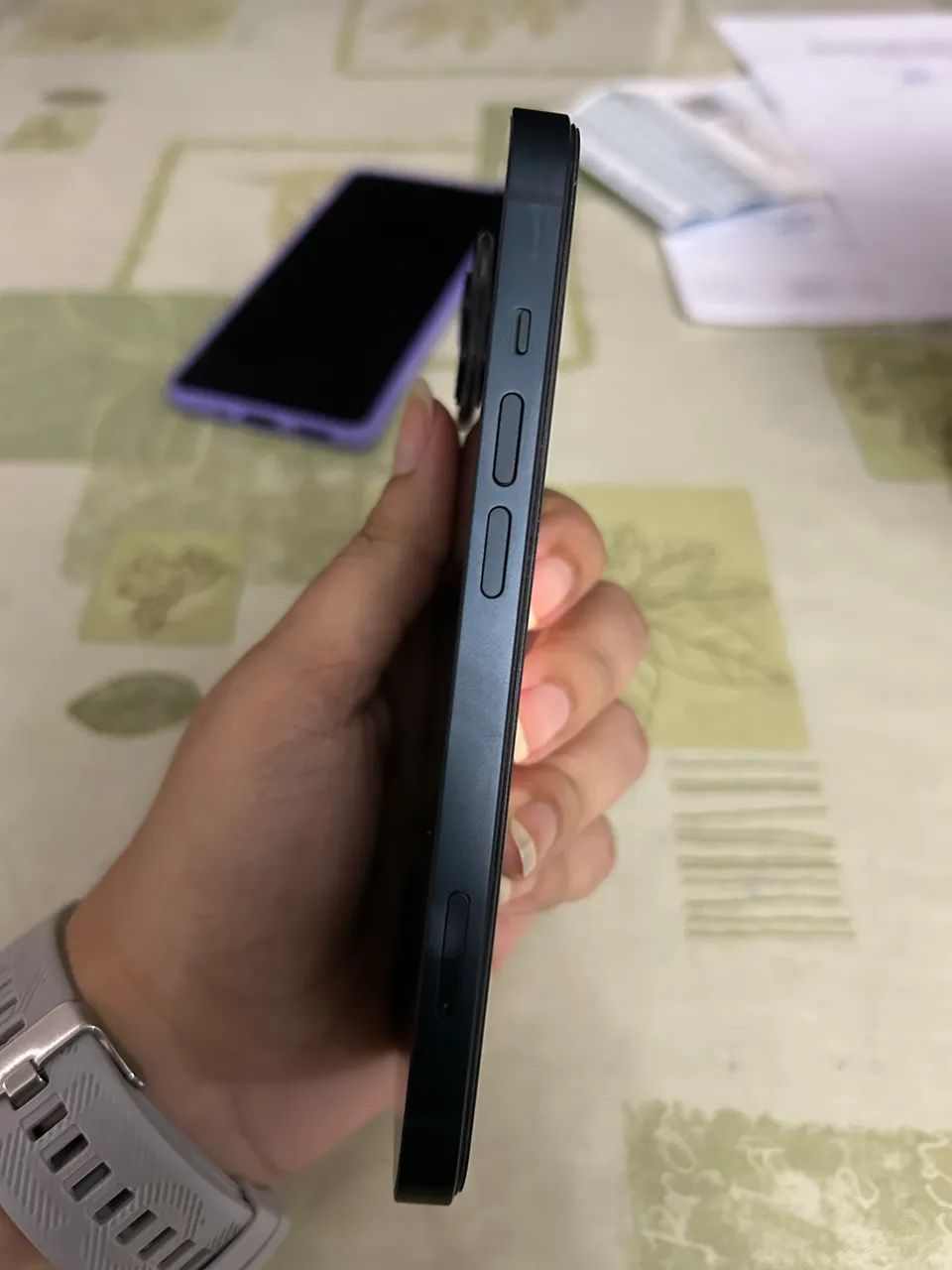 iPhone 13 de 256 gigas  - Foto 2