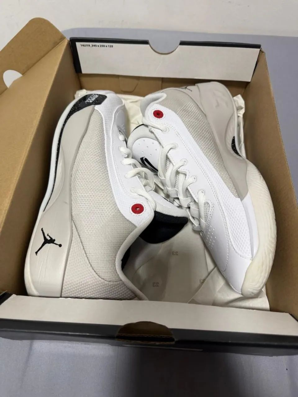 AIR JORDAN LUKA 77 - Foto 2