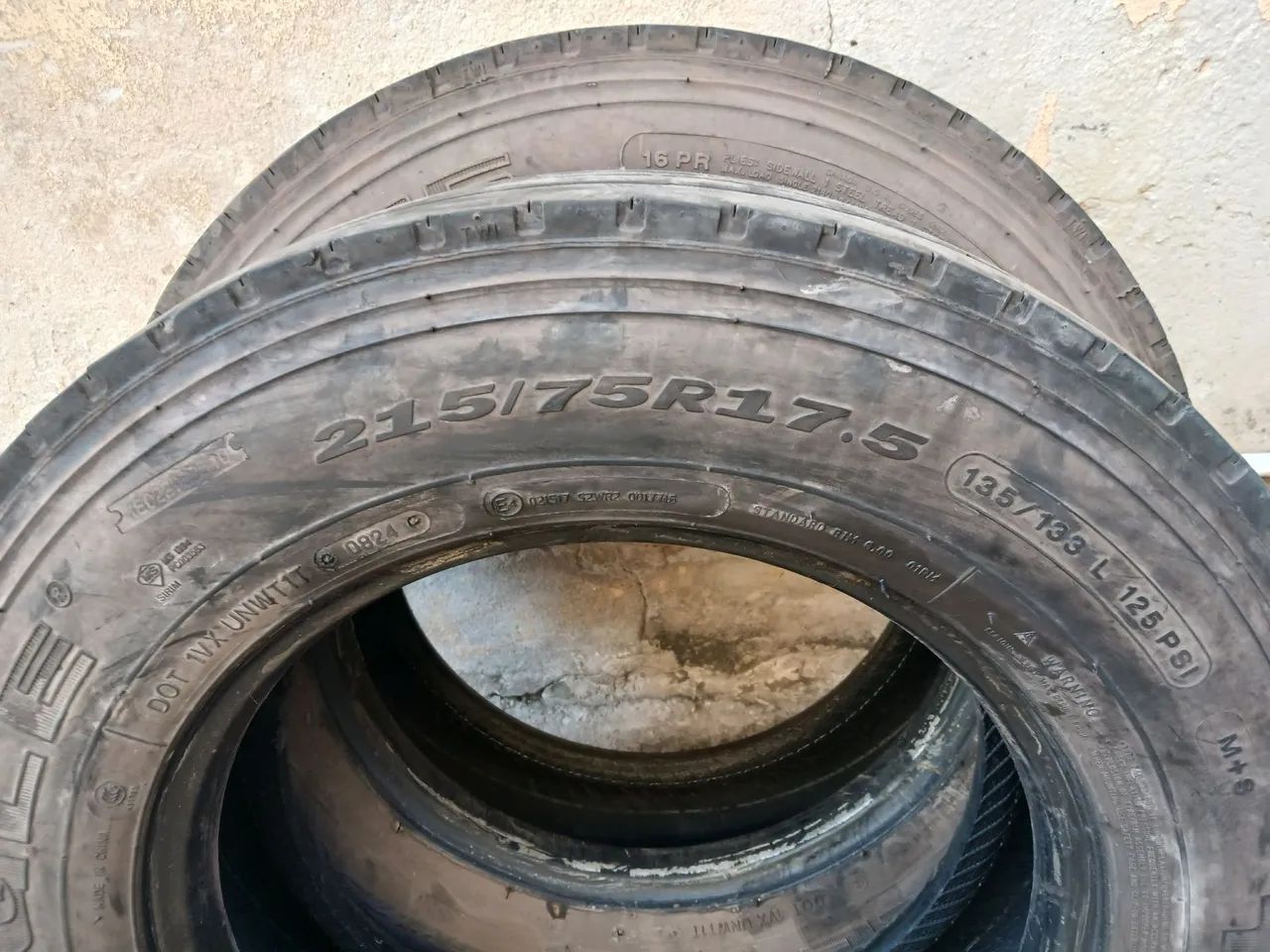 Pneus  - Foto 2