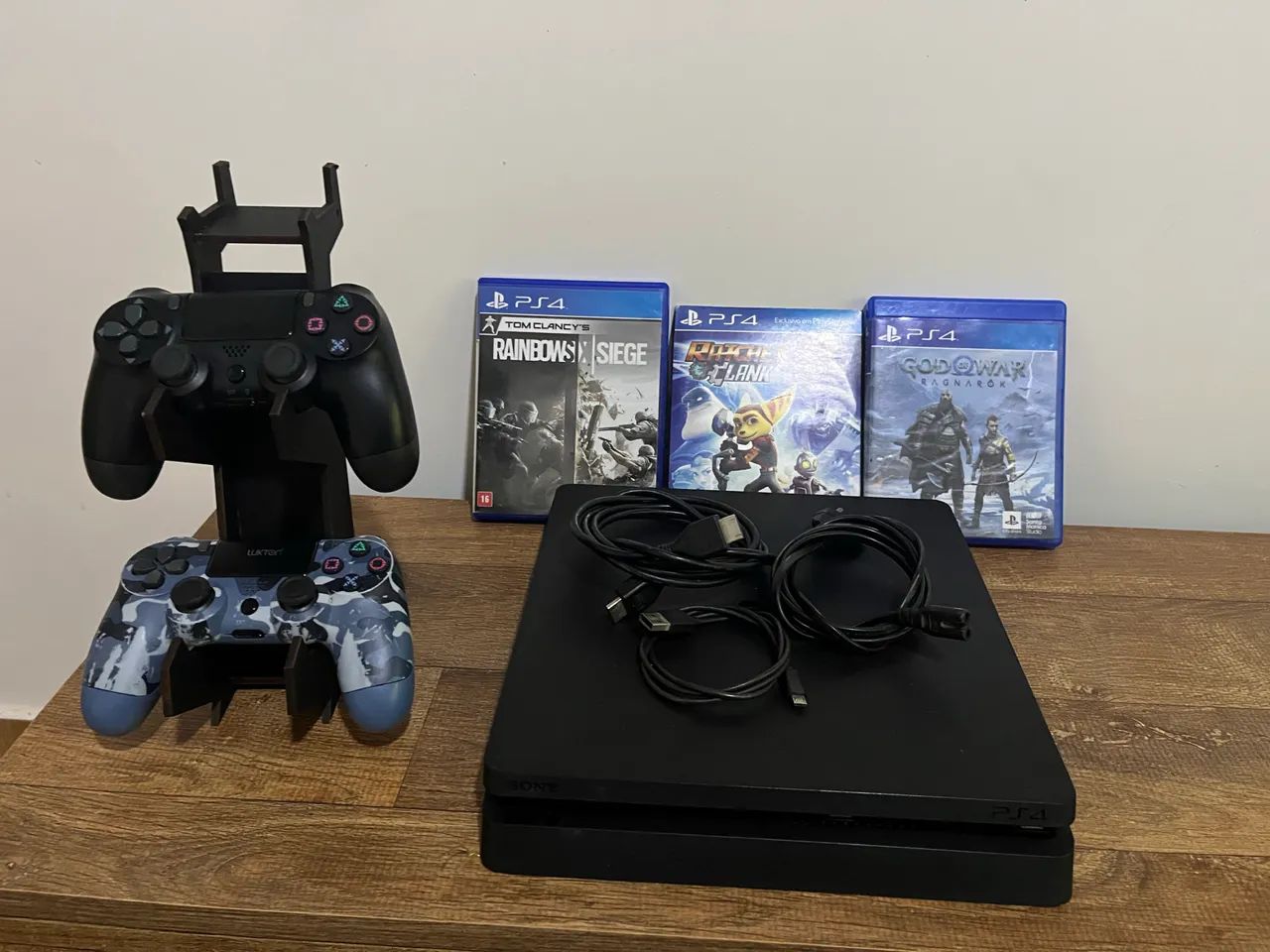 Playstation 4 Slim 1TB